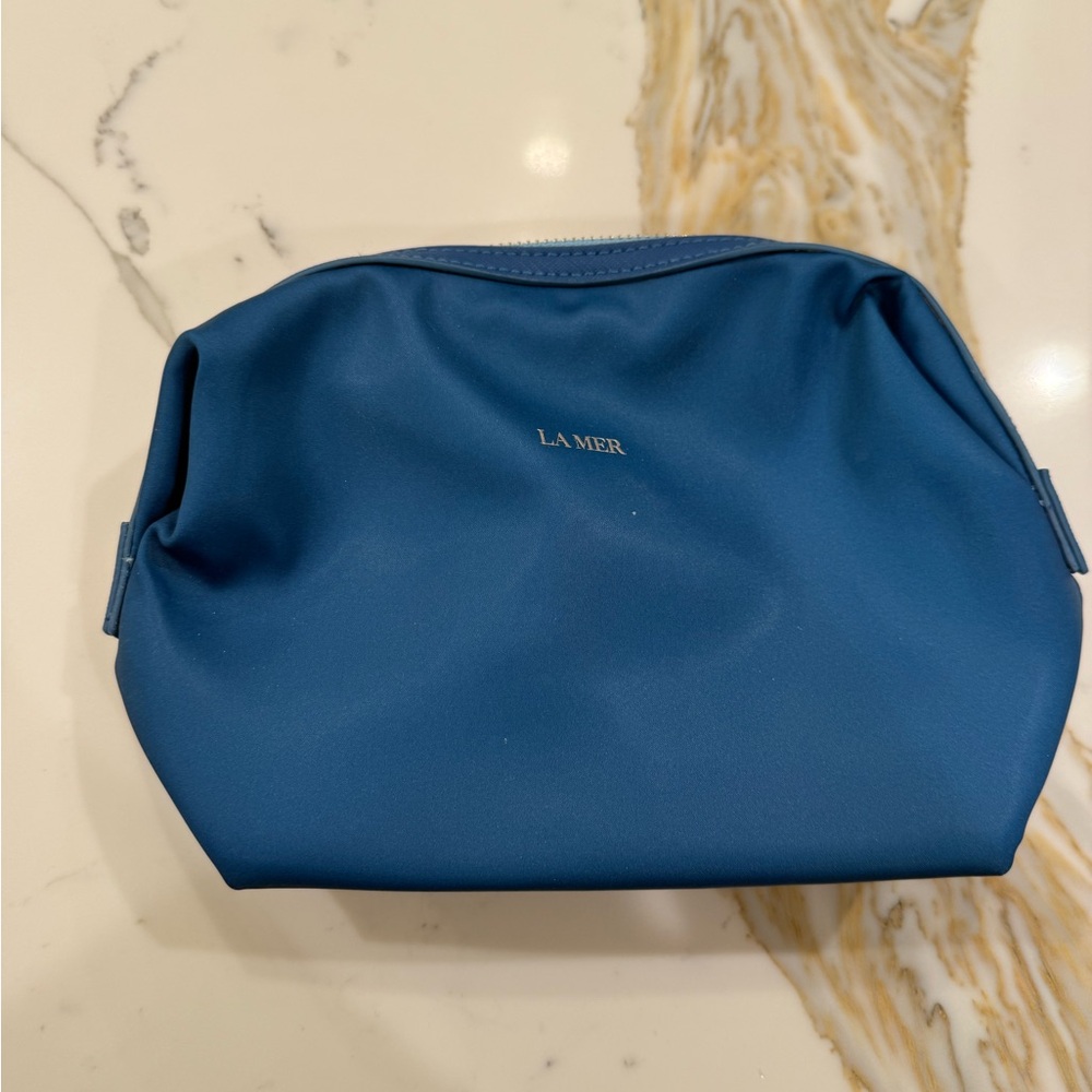 La Mer Blue Cosmetic Bag Sleek Modern Design